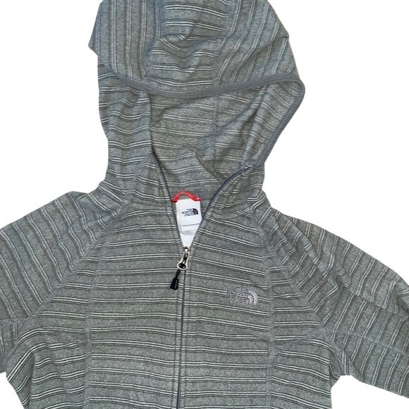 The North Face Women’s Small Fray Zipup Hoodie Jacket - Picture 8 of 9
